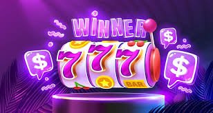Antarmuka aplikasi lumi777 menampilkan permainan slot Aviator, Sweet Bonanza, Gates of Olympus, Fortune Tiger, dan Mahjong Ways